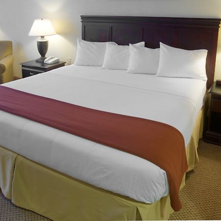 Holiday Inn Express Hotel & Suites Lucedale By Ihg Quarto foto
