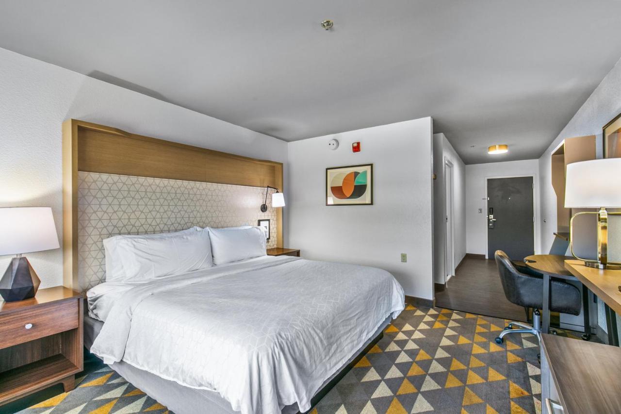 Holiday Inn Express Hotel & Suites Lucedale By Ihg Exterior foto