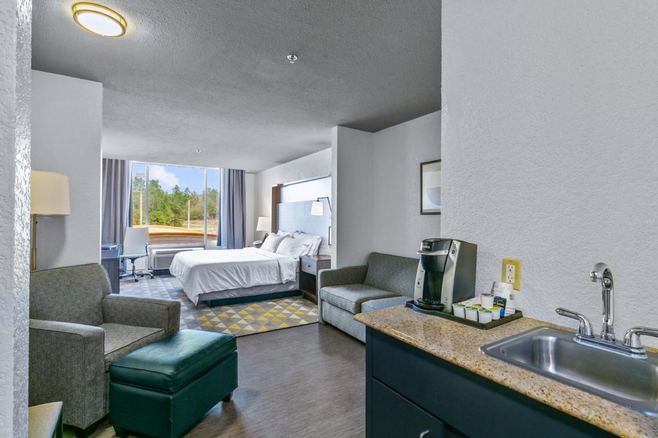 Holiday Inn Express Hotel & Suites Lucedale By Ihg Exterior foto